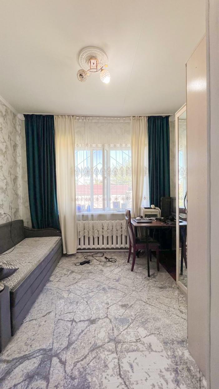 5-комнантный квартира, 100.0 м²,Гаухар Ана за 32 000 000