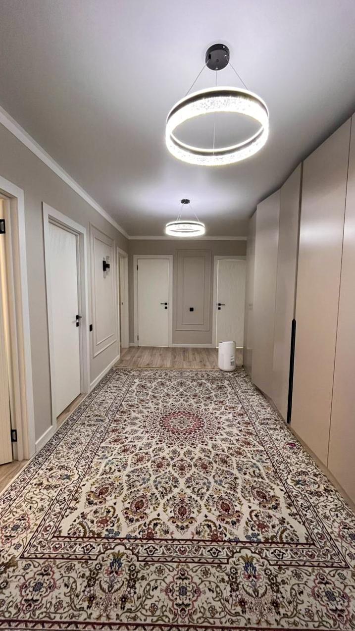 3-комнантная квартира, 90.0 м²,Бирлик за 46 000 000