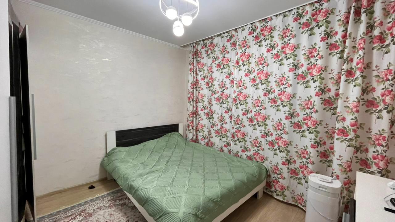 4-комнантная квартира, 92.0 м²,3 мкр за 3 500 000