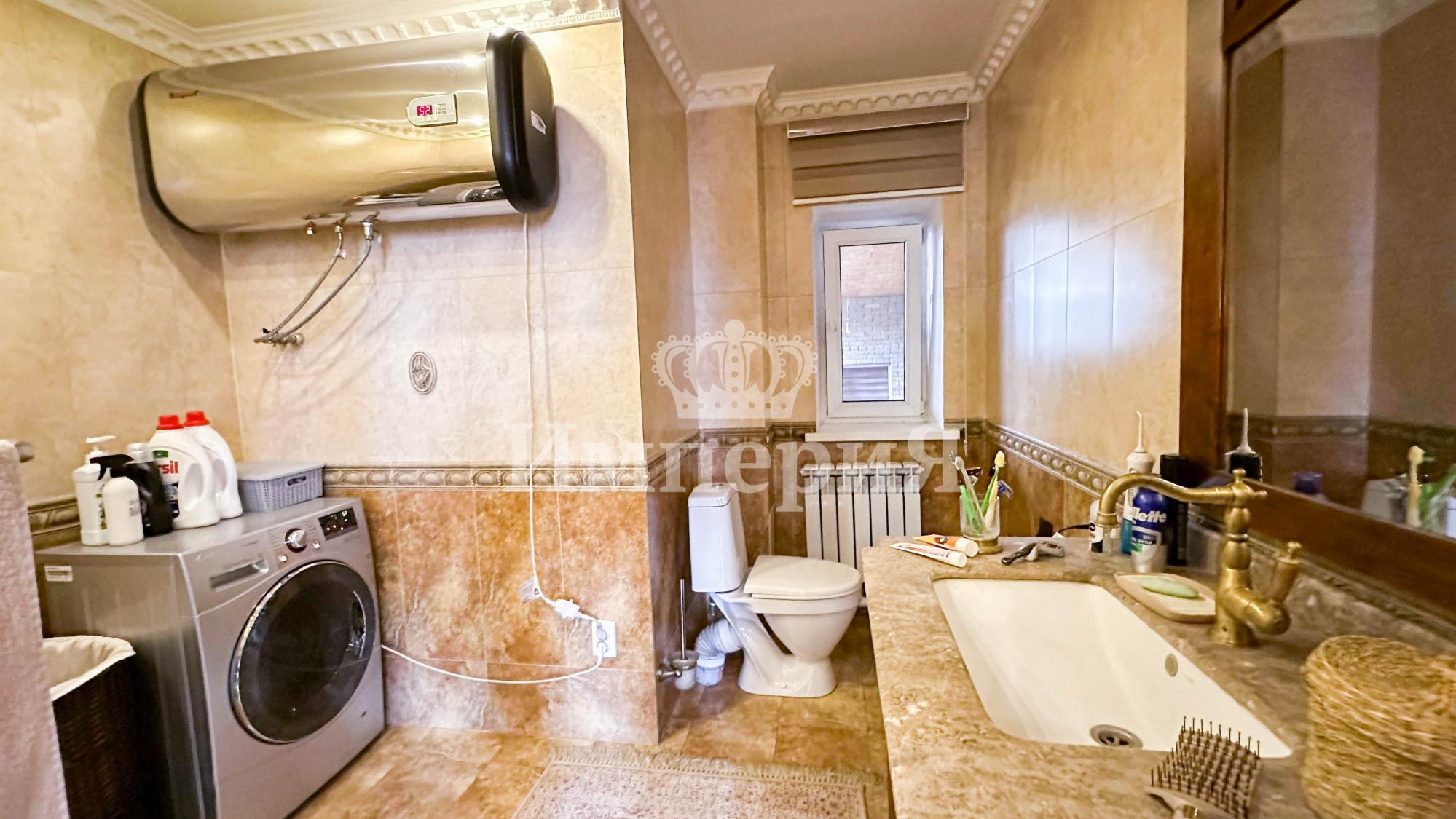 6-комнантный квартира, 300.0 м²,Гали Орманова за 150 000 000