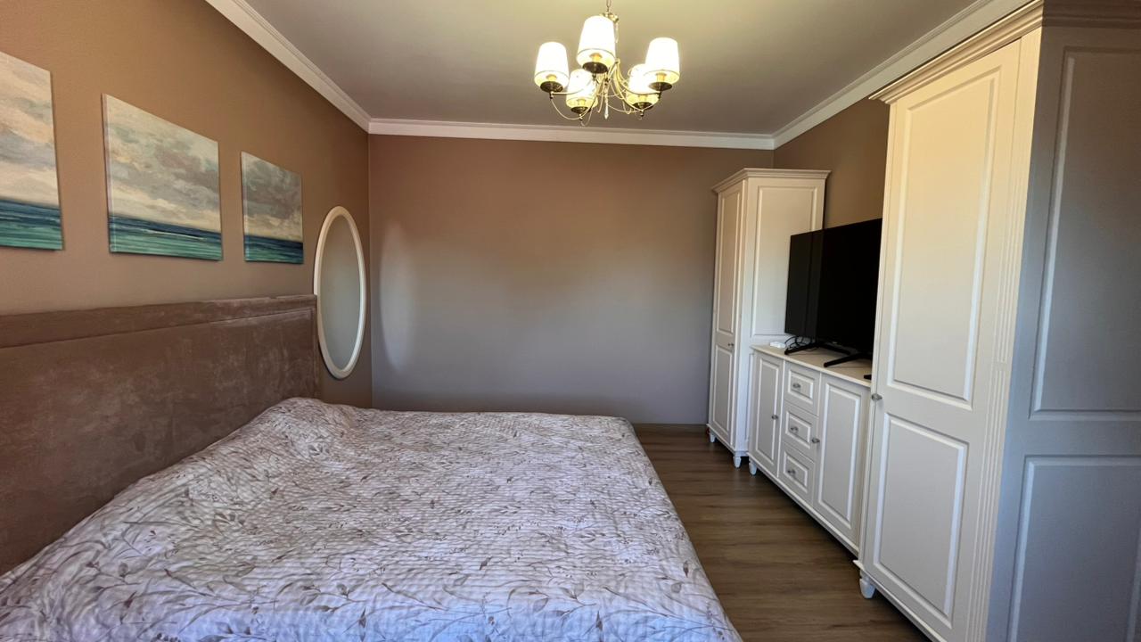 5-комнантный квартира, 180.0 м²,Калиева за 95 000 000