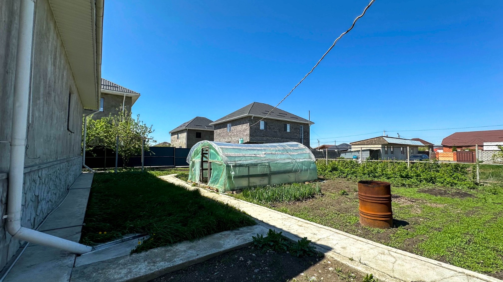 5-комнантный квартира, 197.0 м²,Айманова за 48 000 000