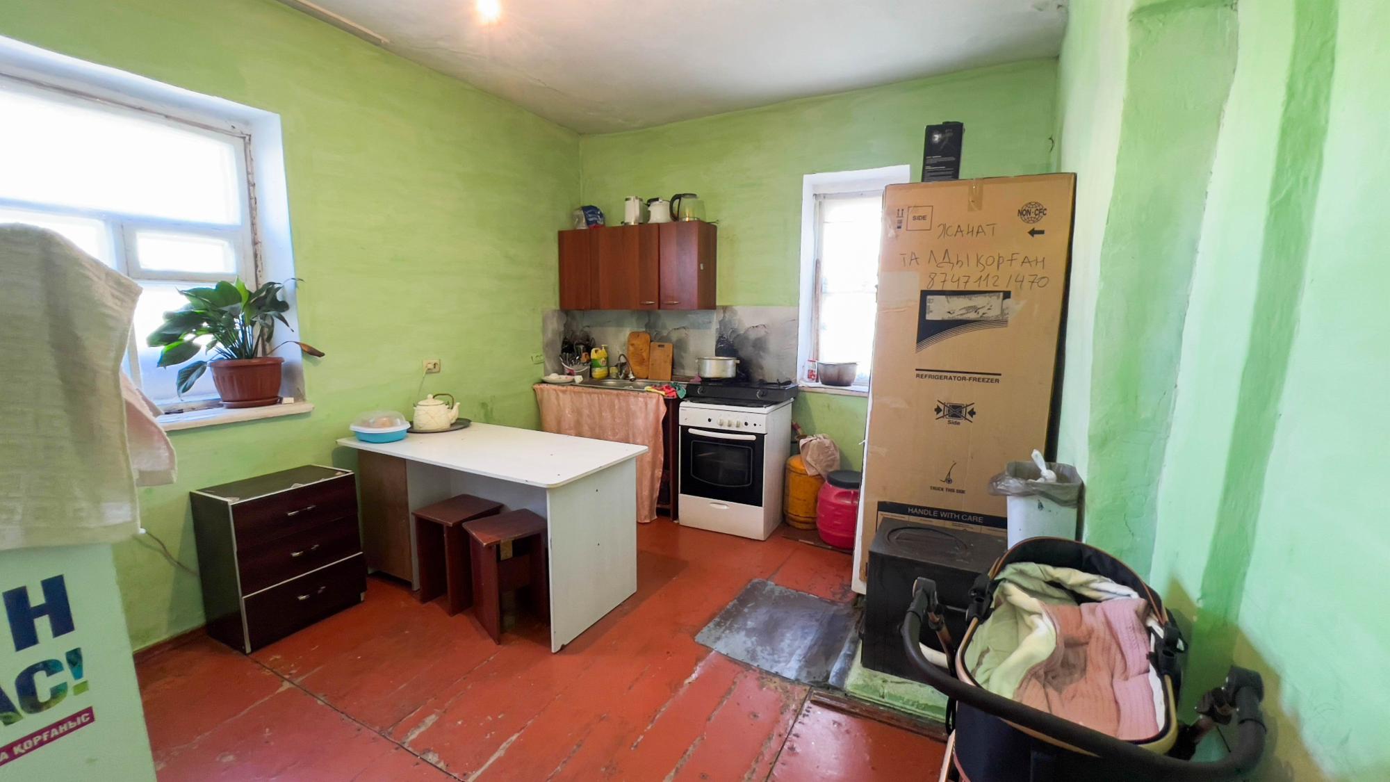 4-комнантный квартира, 77.0 м²,Момышулы за 15 000 000