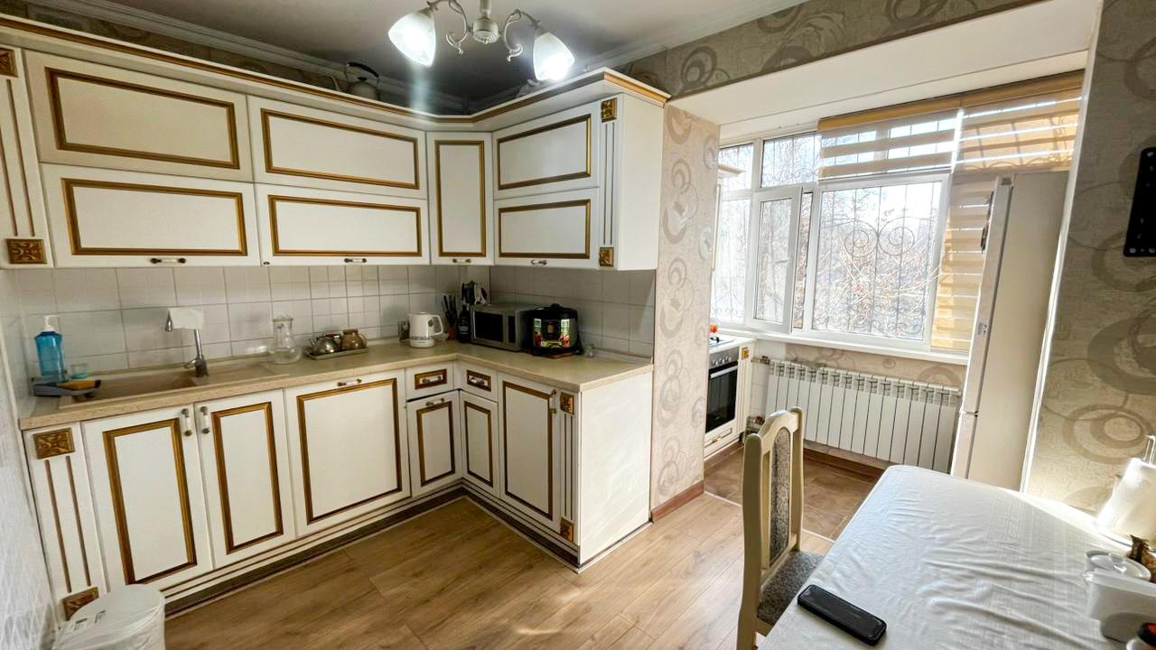 4-комнантная квартира, 88.0 м²,мкр Мушелтой за 38 000 000