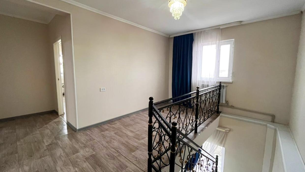 5-комнантный квартира, 152.0 м²,Ынтымак за 46 000 000