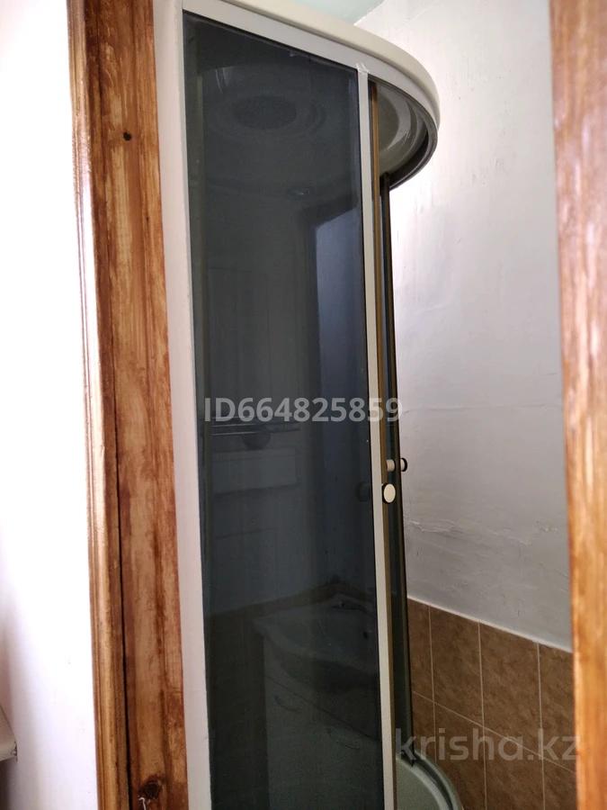 9-комнантный квартира, 270.0 м²,Амангельды за 120 000 000