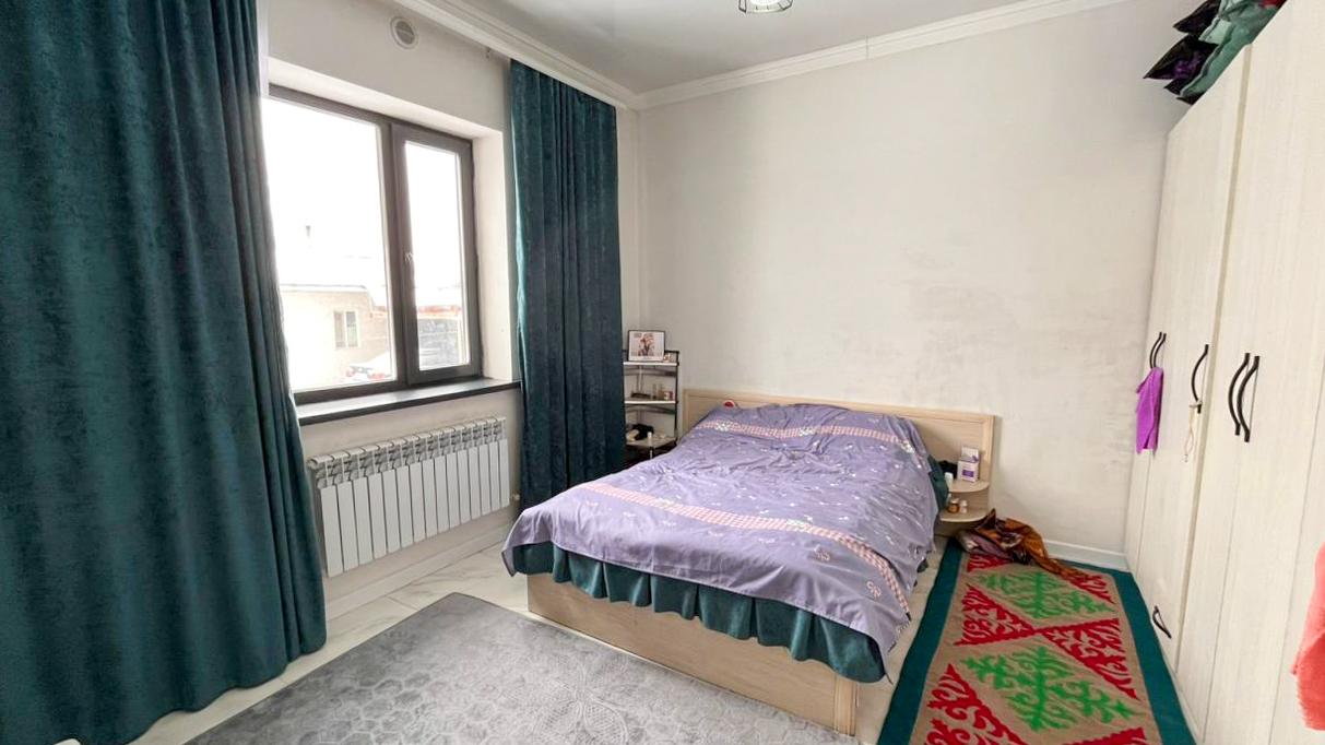 5-комнантный квартира, 174.0 м²,Кожамиярова за 45 000 000
