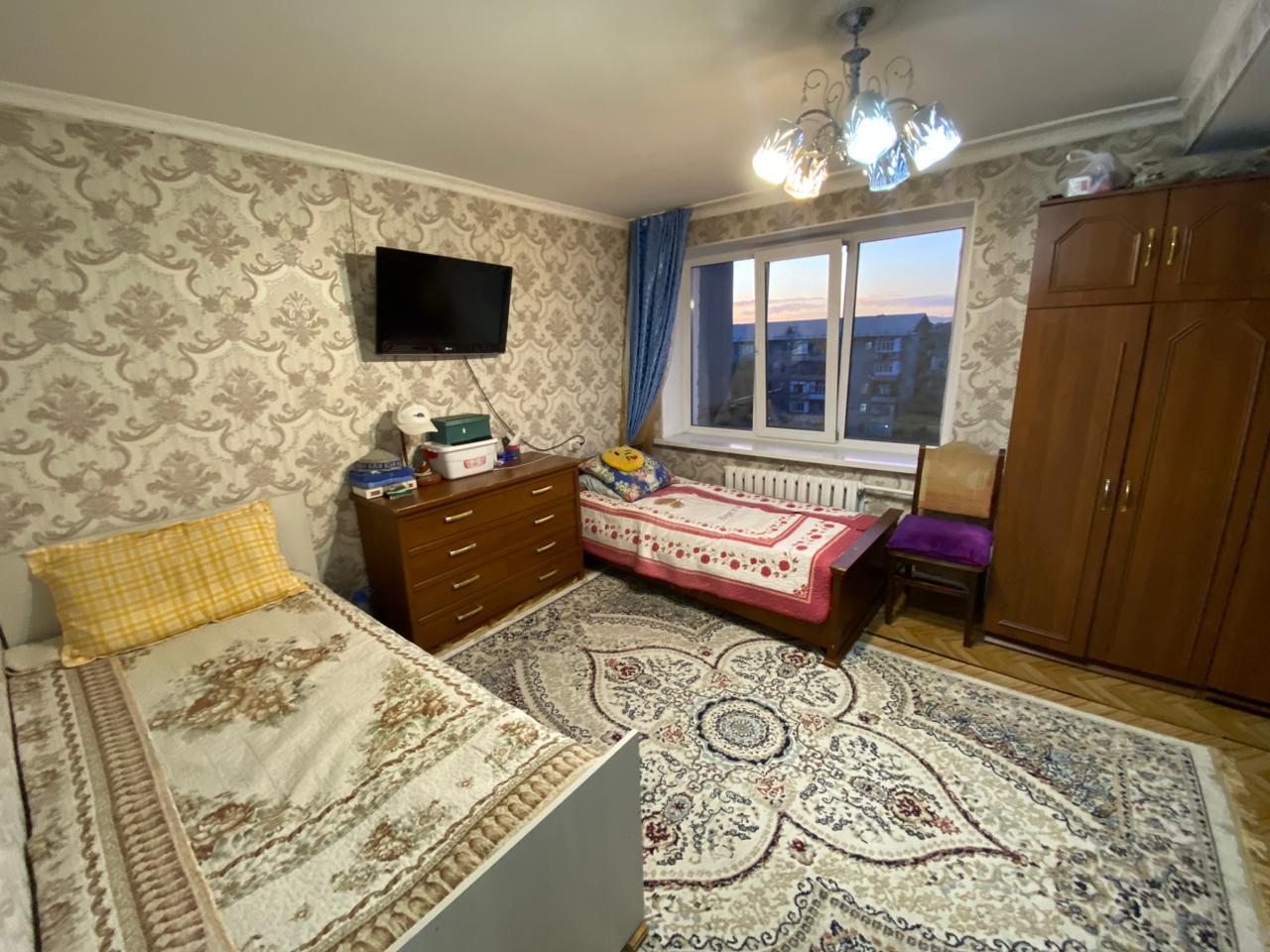 4-комнантная квартира, 95.0 м²,5 мкр за 26 000 000
