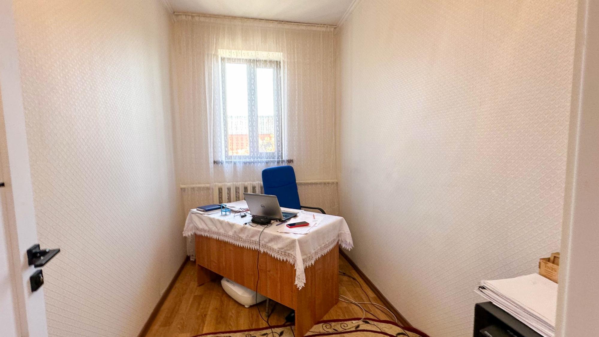 4-комнантный квартира, 129.0 м²,Жазиралы за 42 000 000