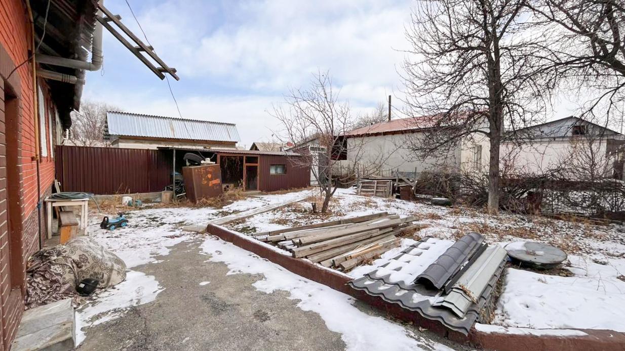 4-комнантный квартира, 130.0 м²,Кастеева за 29 000 000