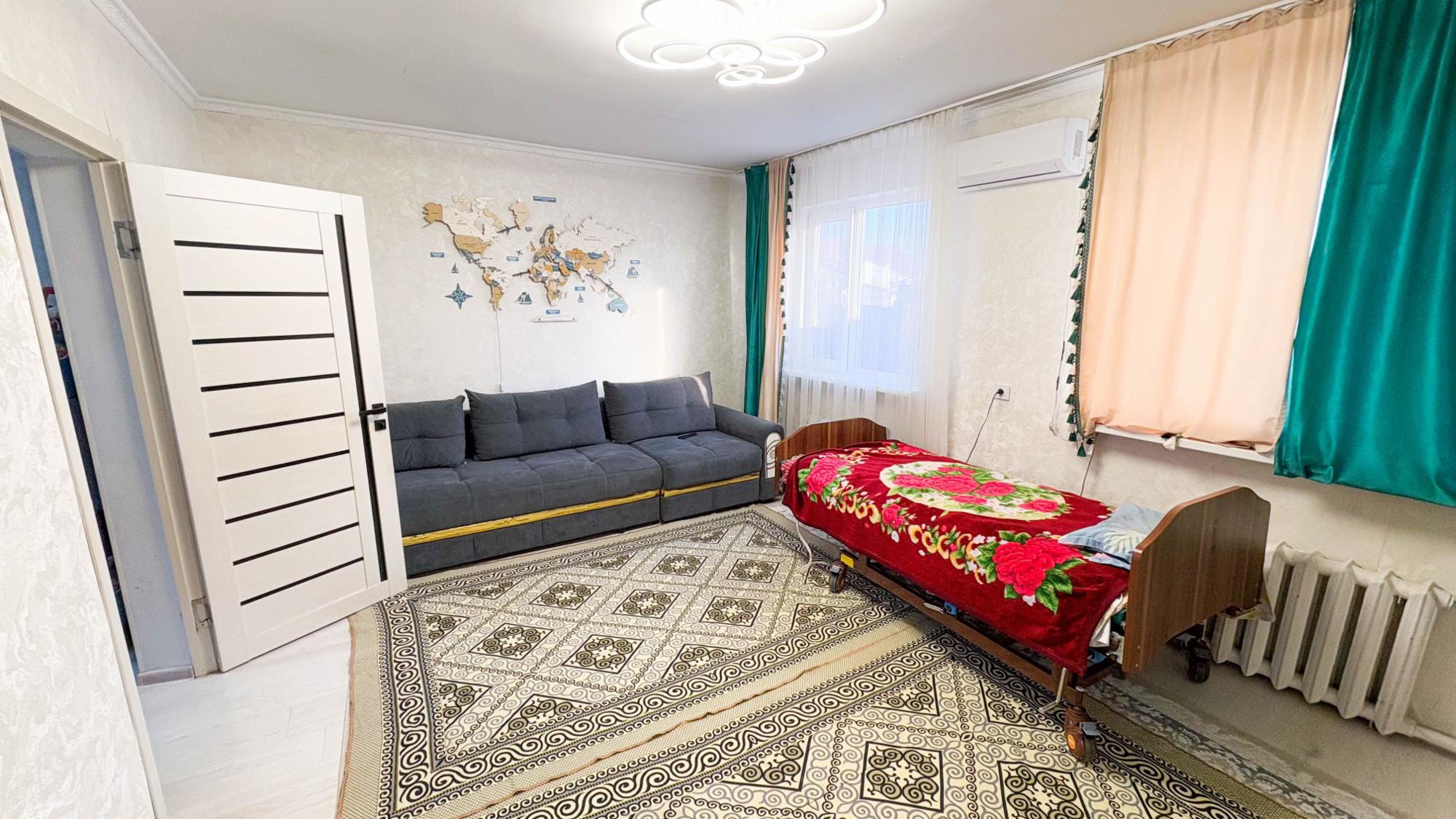 3-комнантный квартира, 64.0 м²,Кожамиярова за 17 500 000