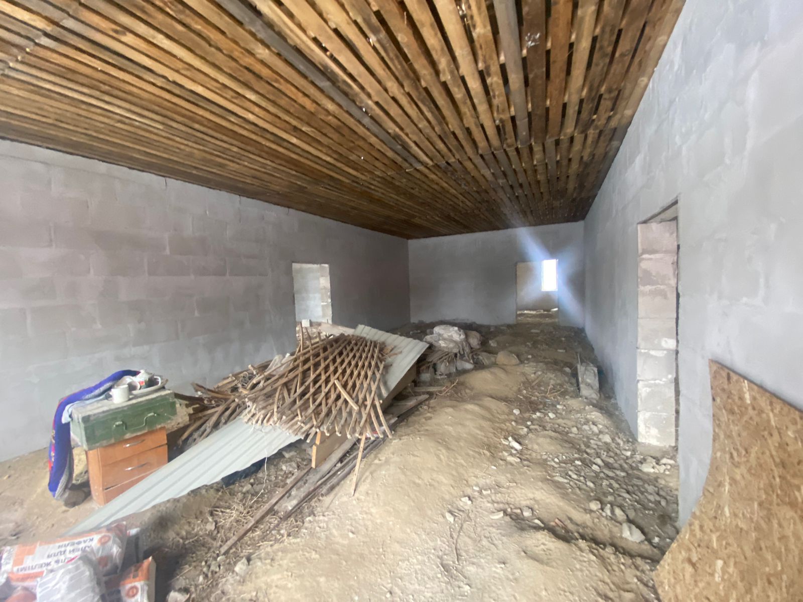 5-комнантный квартира, 306.0 м²,Абая за 30 000 000