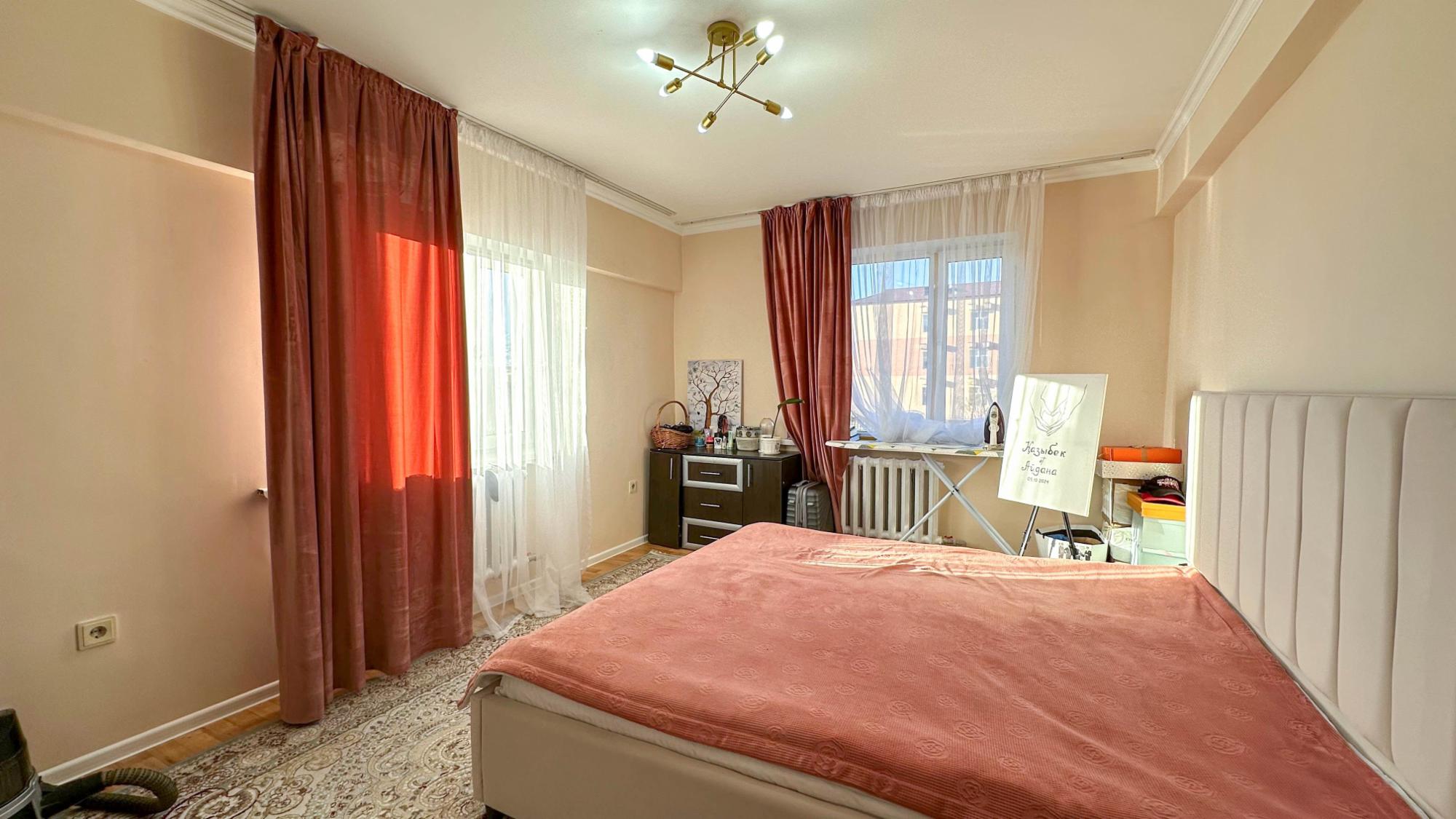 2-комнантная квартира, 62.0 м²,Абая за 21 800 000