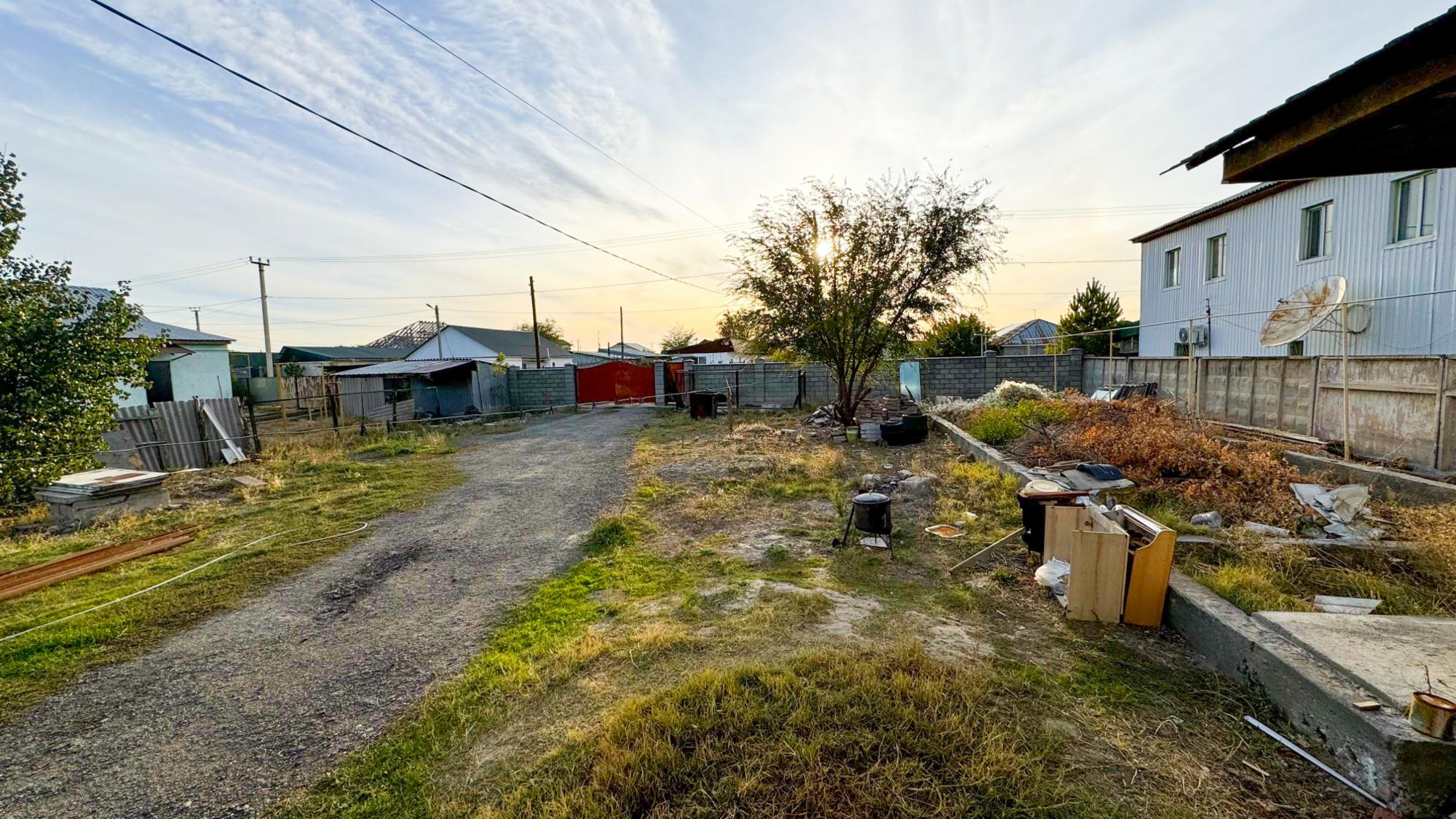 4-комнантный квартира, 100.8 м²,Кулжабеков за 25 500 000