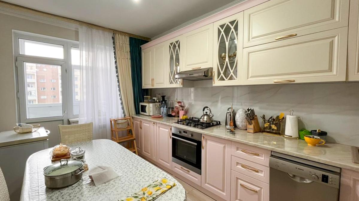 3-комнантная квартира, 90.0 м²,Коктем за 35 000 000