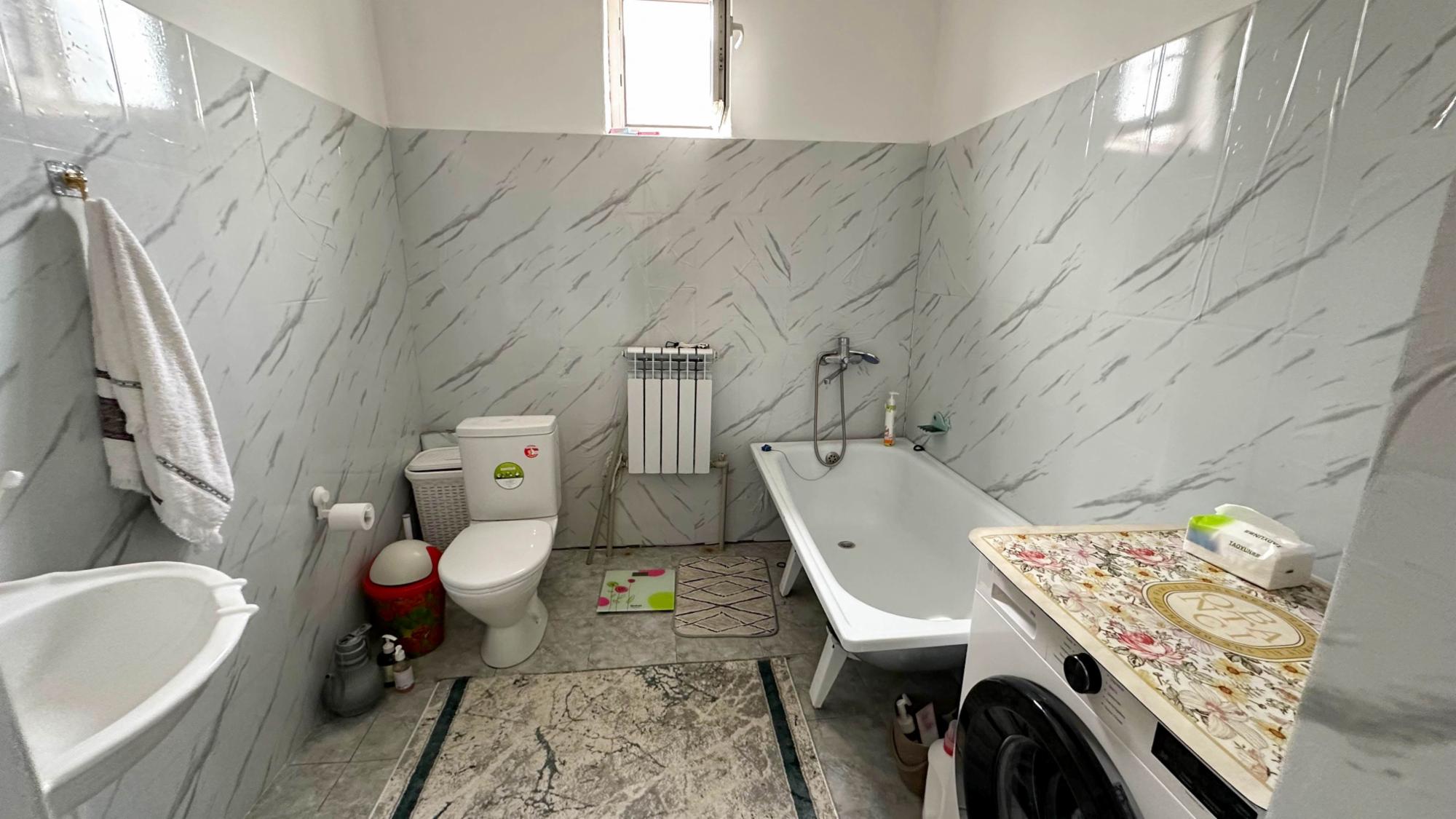 4-комнантный квартира, 107.0 м²,Жетысу за 28 000 000