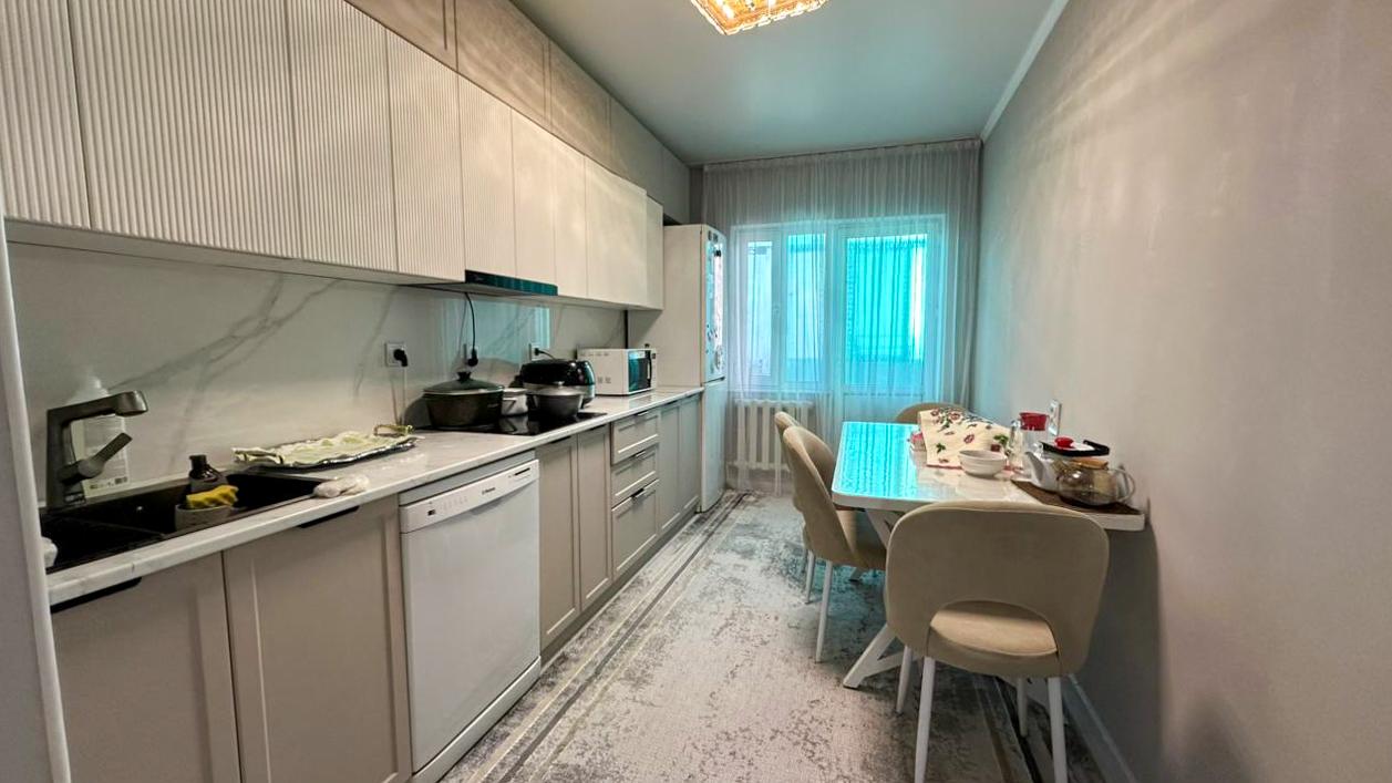3-комнантная квартира, 82.0 м²,Каратал за 42 000 000