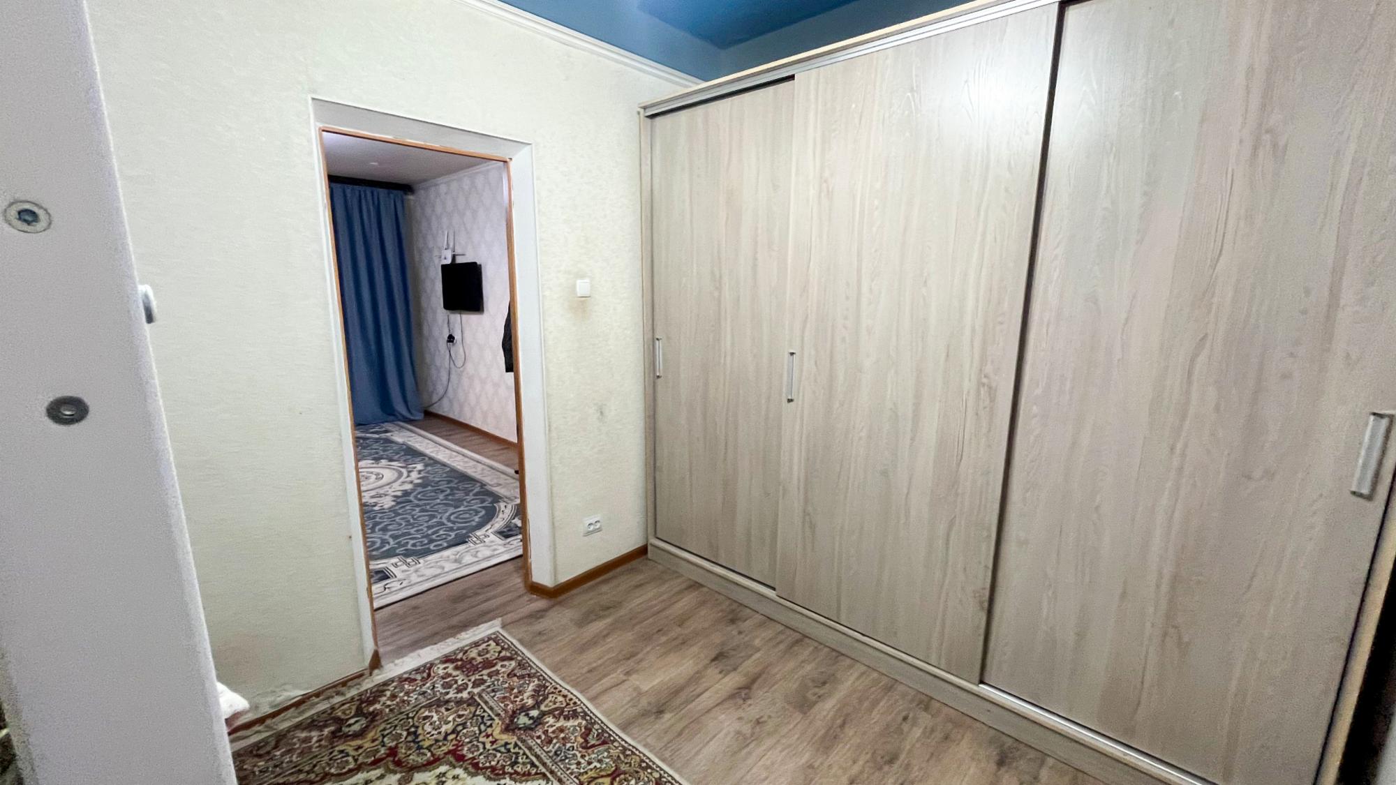 4-комнантный квартира, 80.0 м²,Попова за 20 000 000
