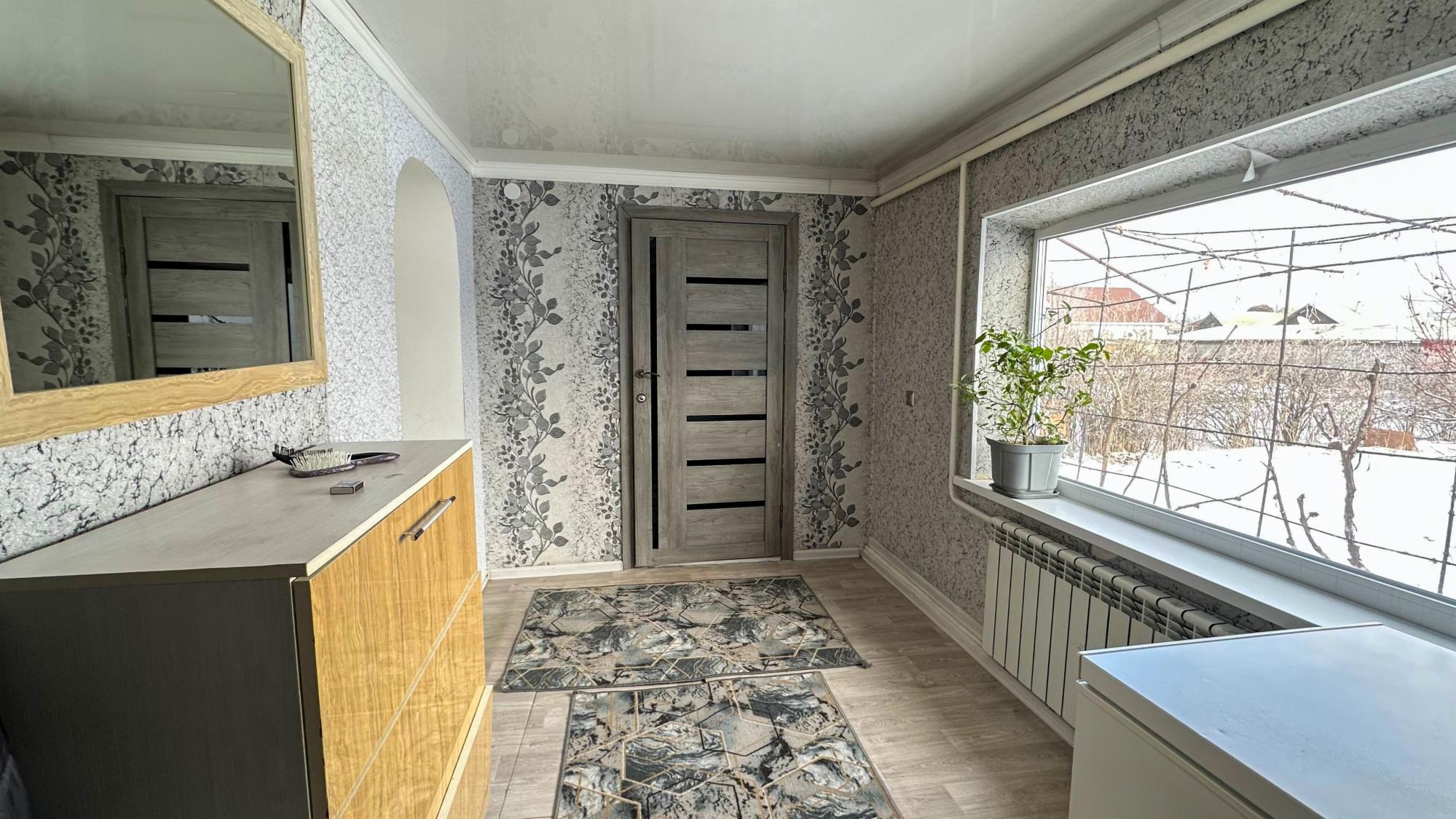 6-комнантный квартира, 70.4 м²,Еркин за 25 600 000