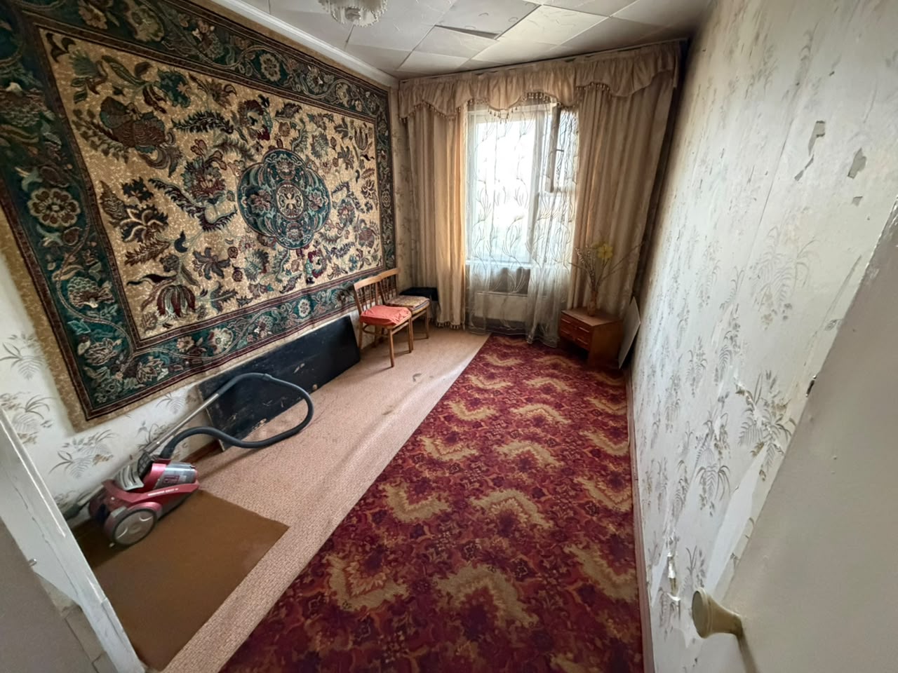 4-комнантная квартира, 71.0 м²,4 мкр за 21 000 000