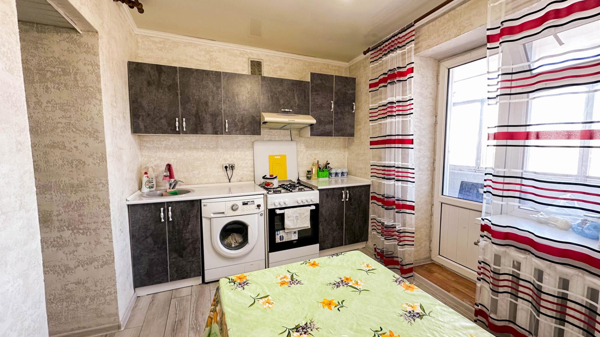 3-комнантная квартира, 82.0 м²,Абылай Хана за 23 000 000