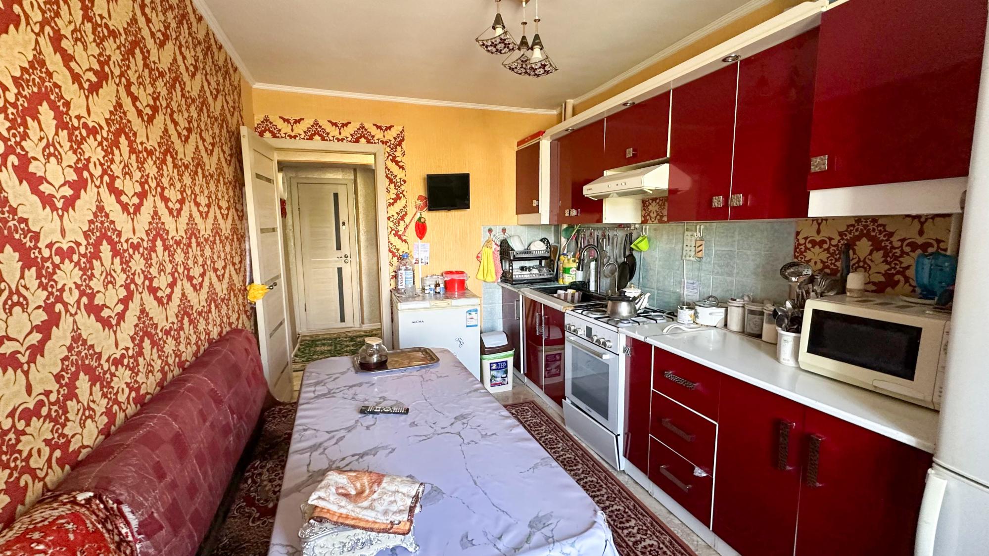 4-комнантная квартира, 80.0 м²,Алдабергенова за 26 500 000