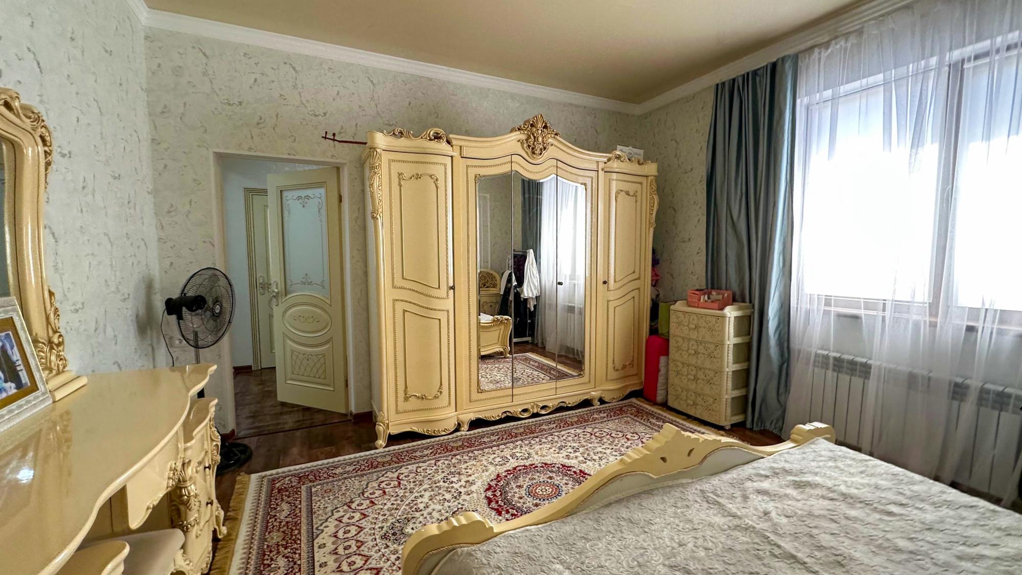 5-комнантный квартира, 225.0 м²,Былим за 72 000 000