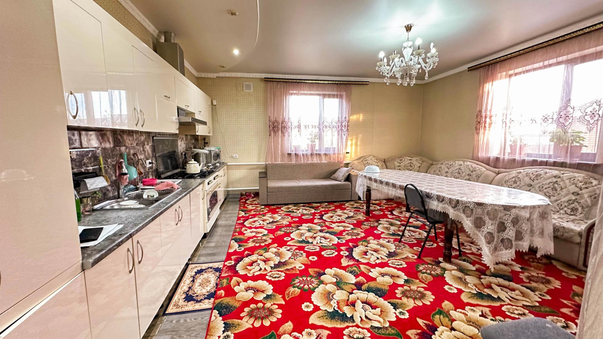 5-комнантный квартира, 196.0 м²,Жылысай за 60 000 000