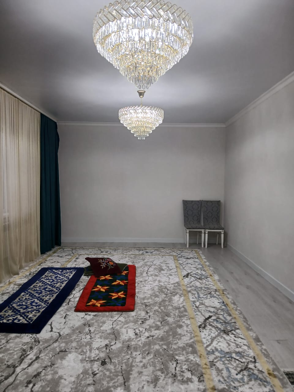 4-комнантный квартира, 190.0 м²,Дауылды за 26 000 000