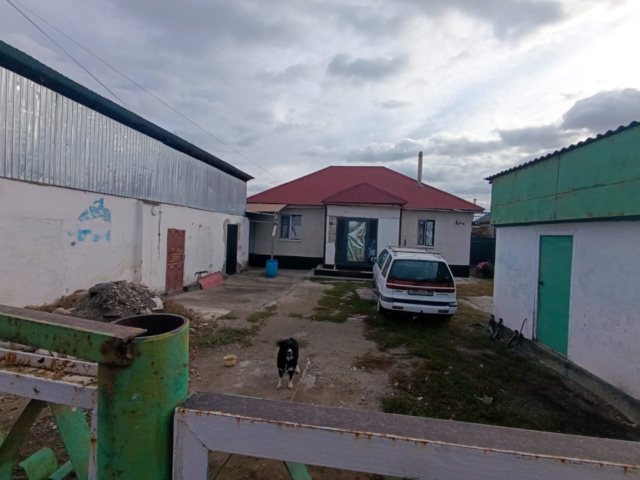 4-комнантный квартира, 100.0 м²,Ескельды Би за 300 000