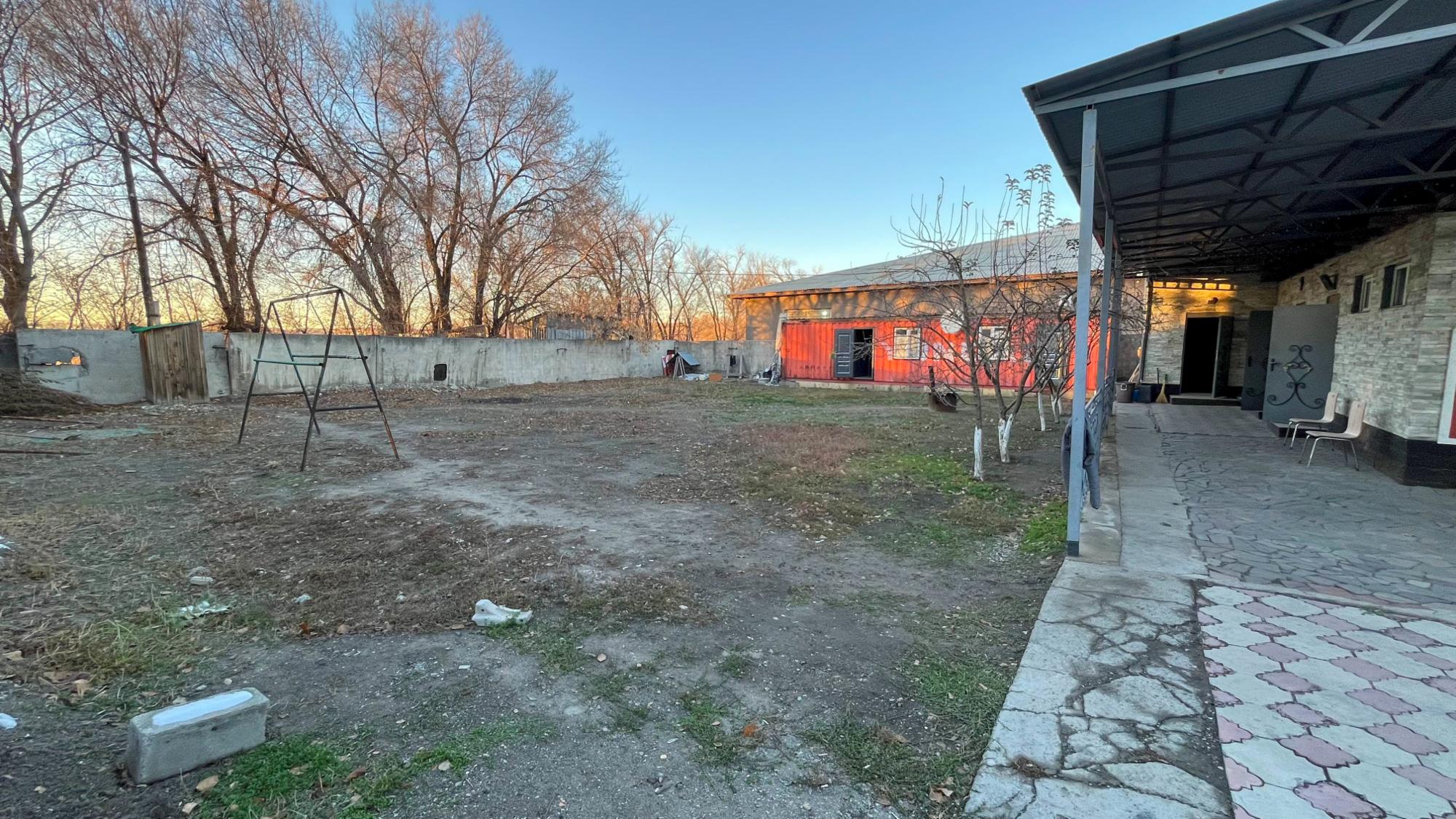 4-комнантный квартира, 340.0 м²,Желтоксан за 66 500 000