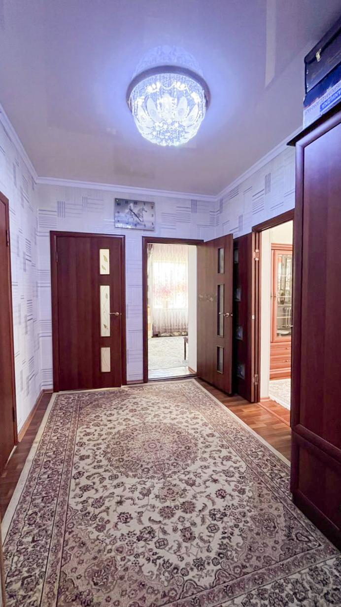 5-комнантная квартира, 95.0 м²,Гаухар Ана за 32 000 000