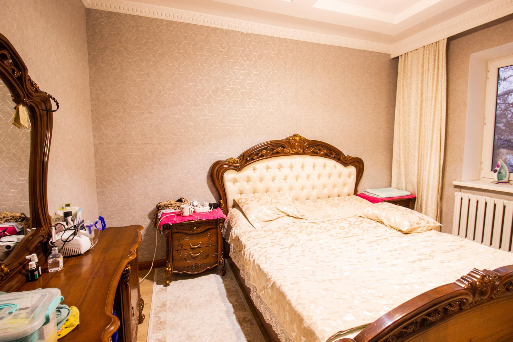 4-комнантная квартира, 87.0 м²,Рустембекова за 26 000 000