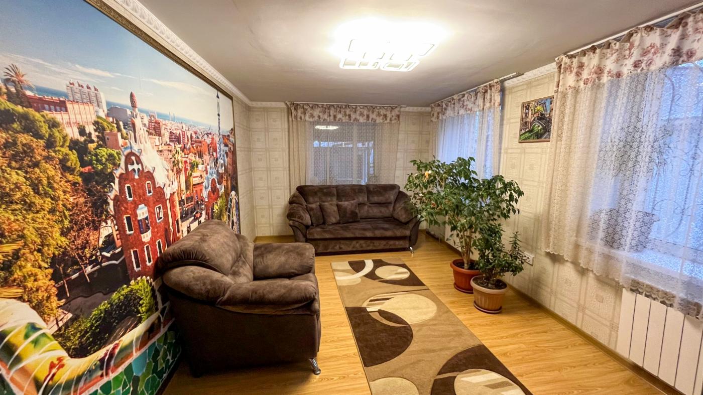 6-комнантный квартира, 250.0 м²,Акын Сара за 50 000 000