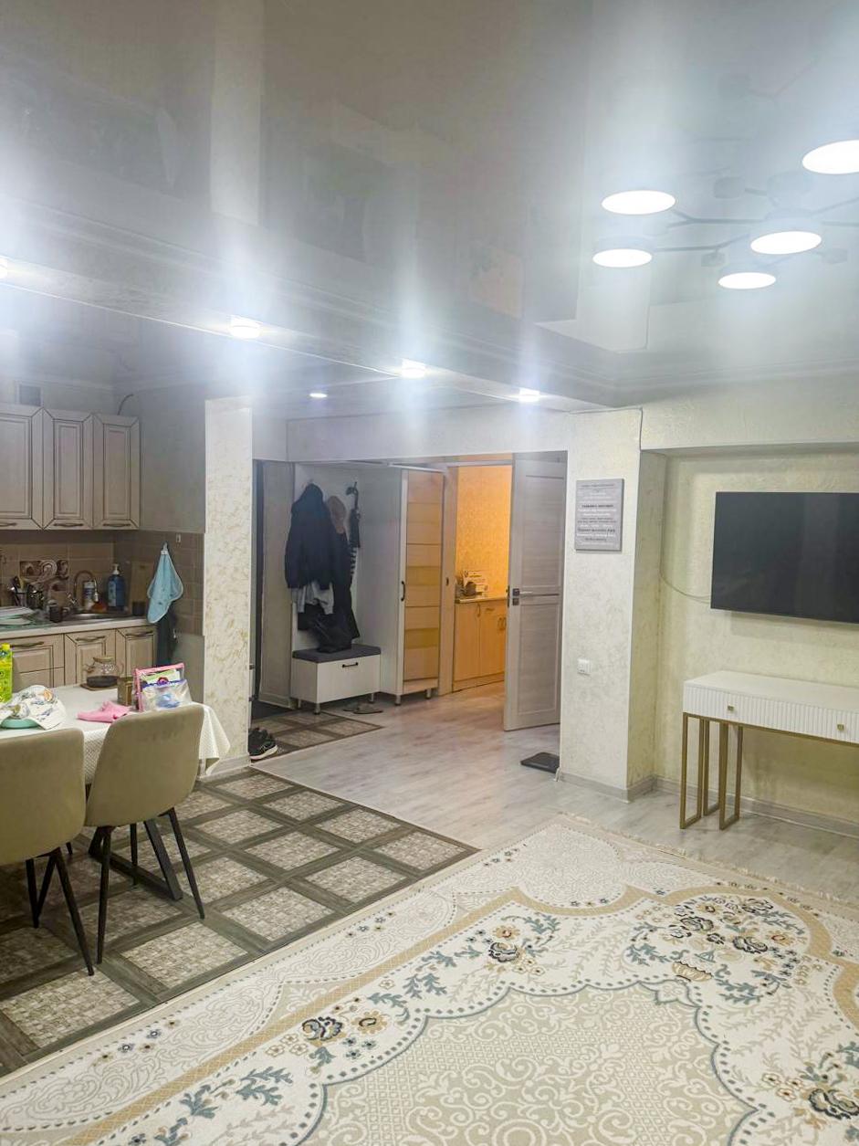 3-комнантная квартира, 60.0 м²,Казахстанская за 25 800 000