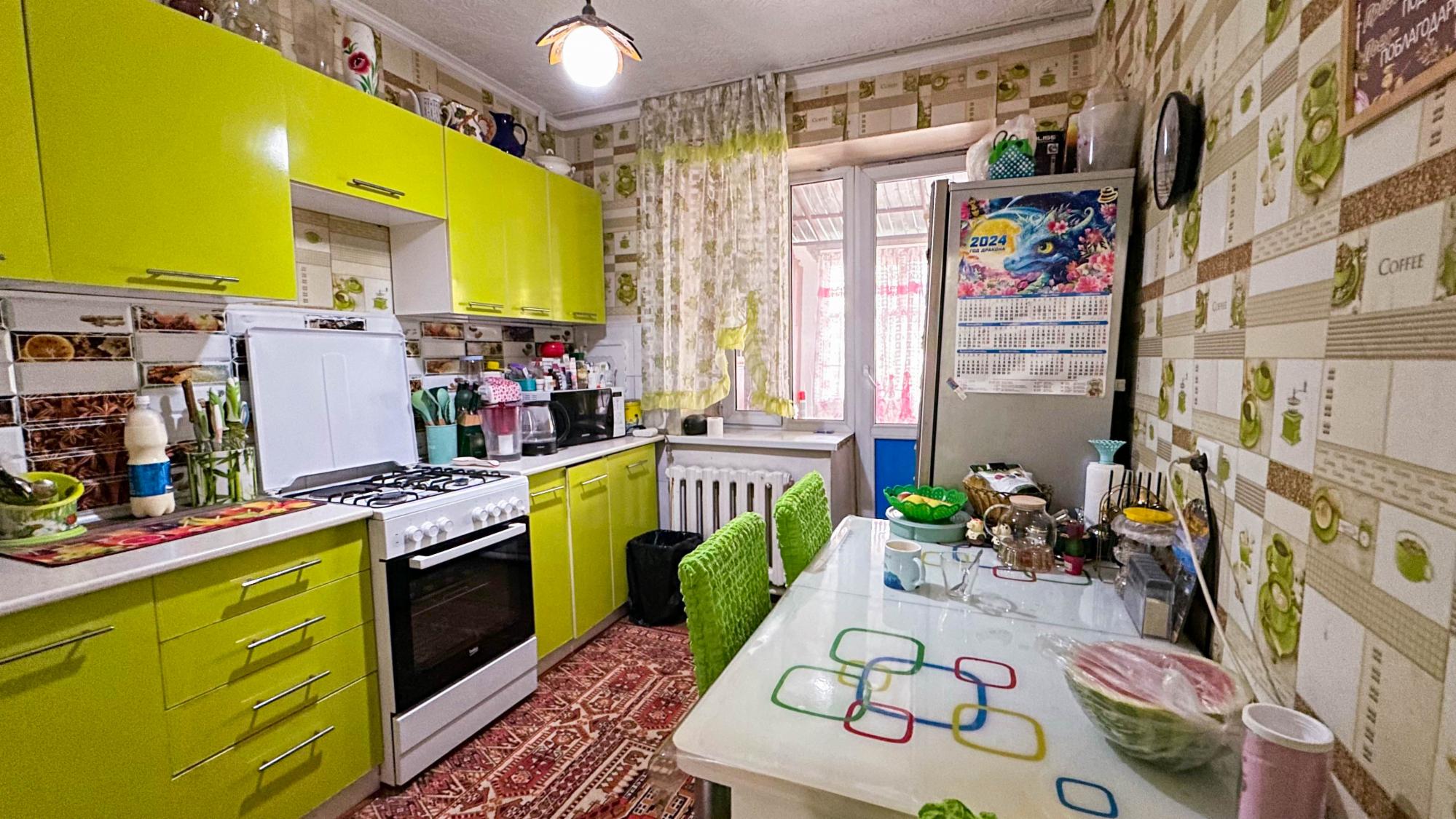 3-комнантная квартира, 64.0 м²,Циалковского за 13 500 000