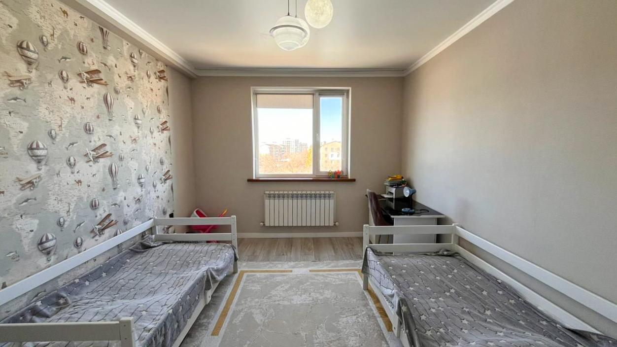 3-комнантная квартира, 90.0 м²,5 мкр за 39 500 000