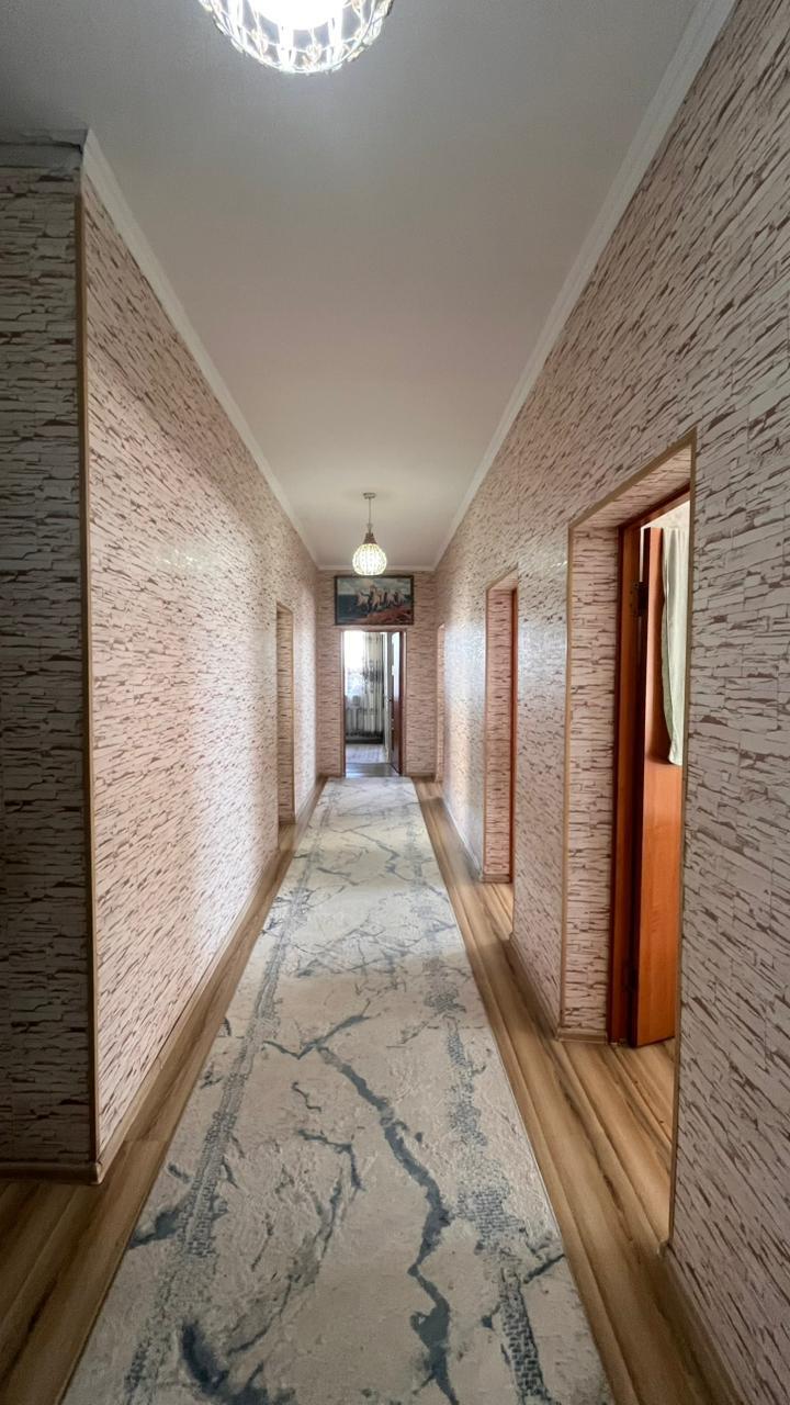 4-комнантный квартира, 170.0 м²,Алмалыбак за 50 000 000