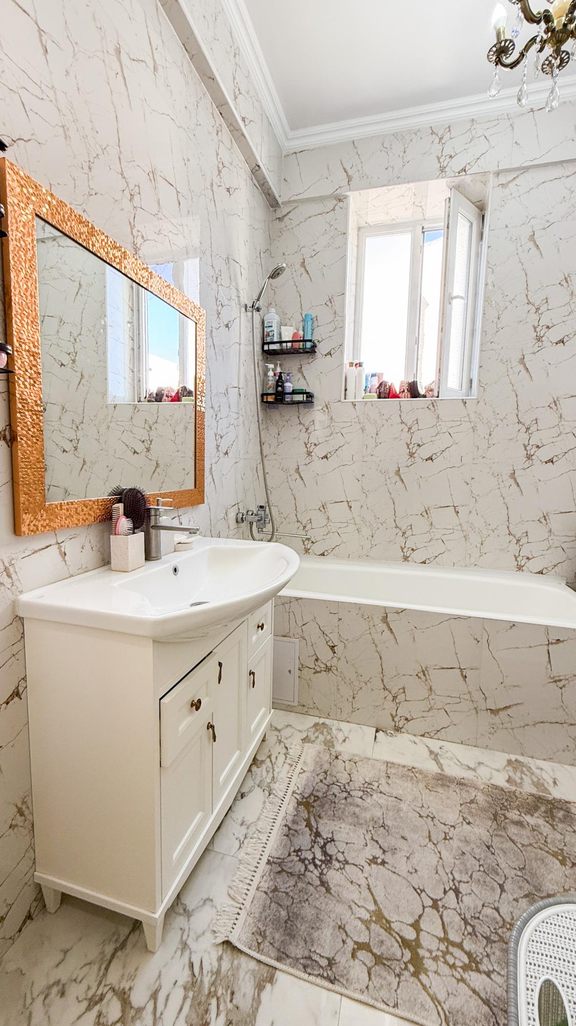 2-комнантная квартира, 80.0 м²,Абжалиева за 55 000 000