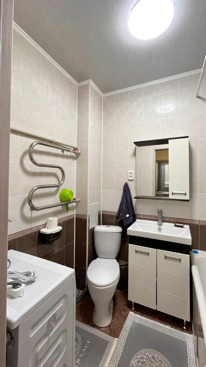 2-комнантная квартира, 42.0 м²,4 мкр за 18 000 000