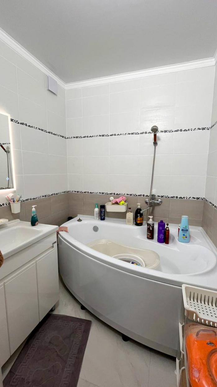 3-комнантная квартира, 90.0 м²,Бирлик за 46 000 000