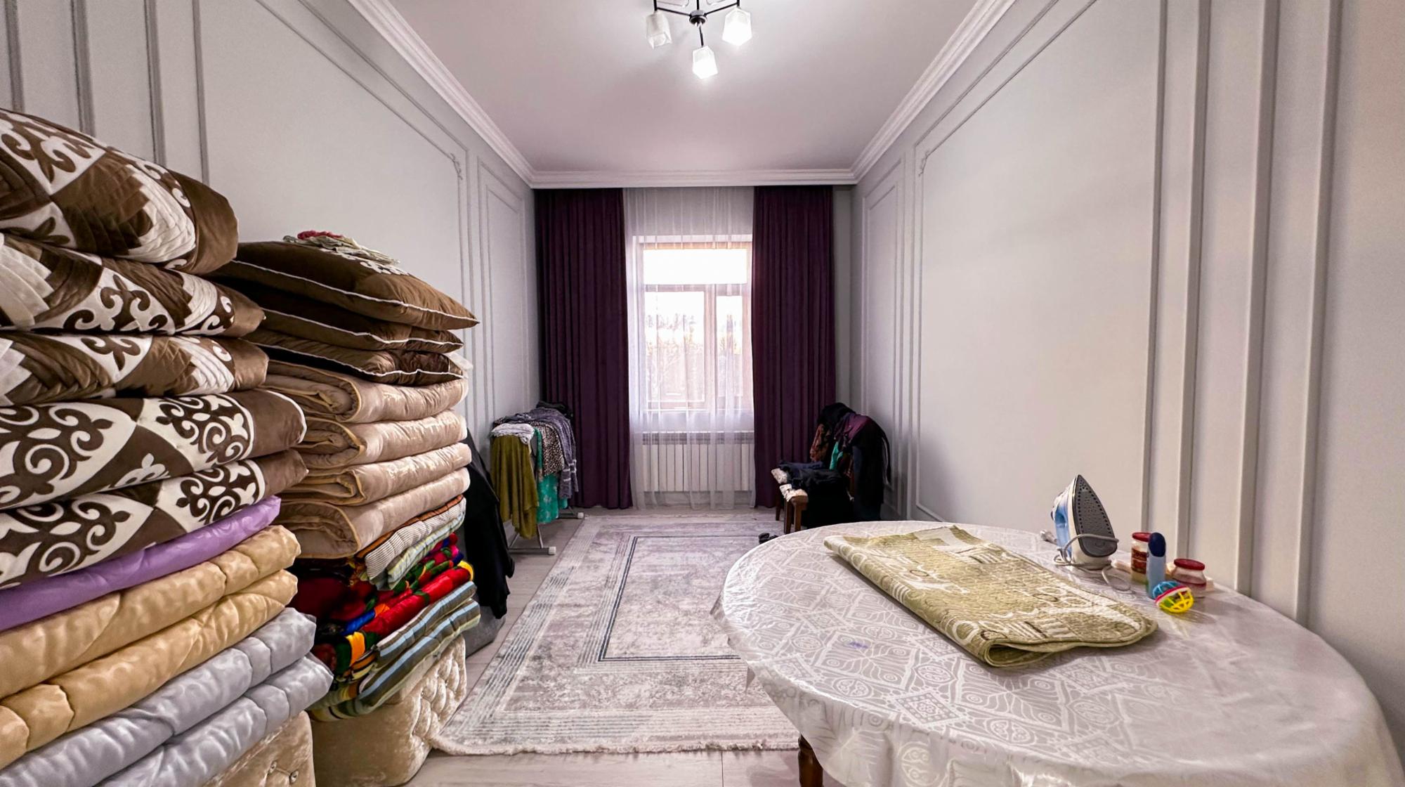 7-комнантный квартира, 323.0 м²,Избасарова за 100 000 000