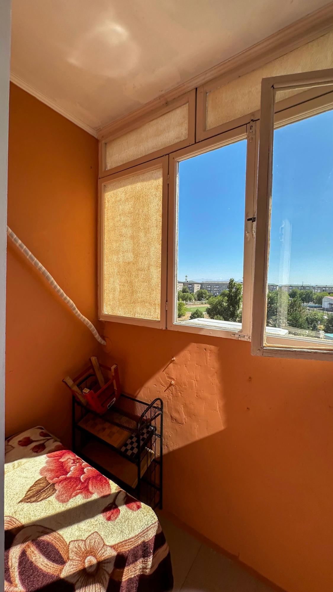 4-комнантная квартира, 90.0 м²,мкр Мушелтой за 29 000 000