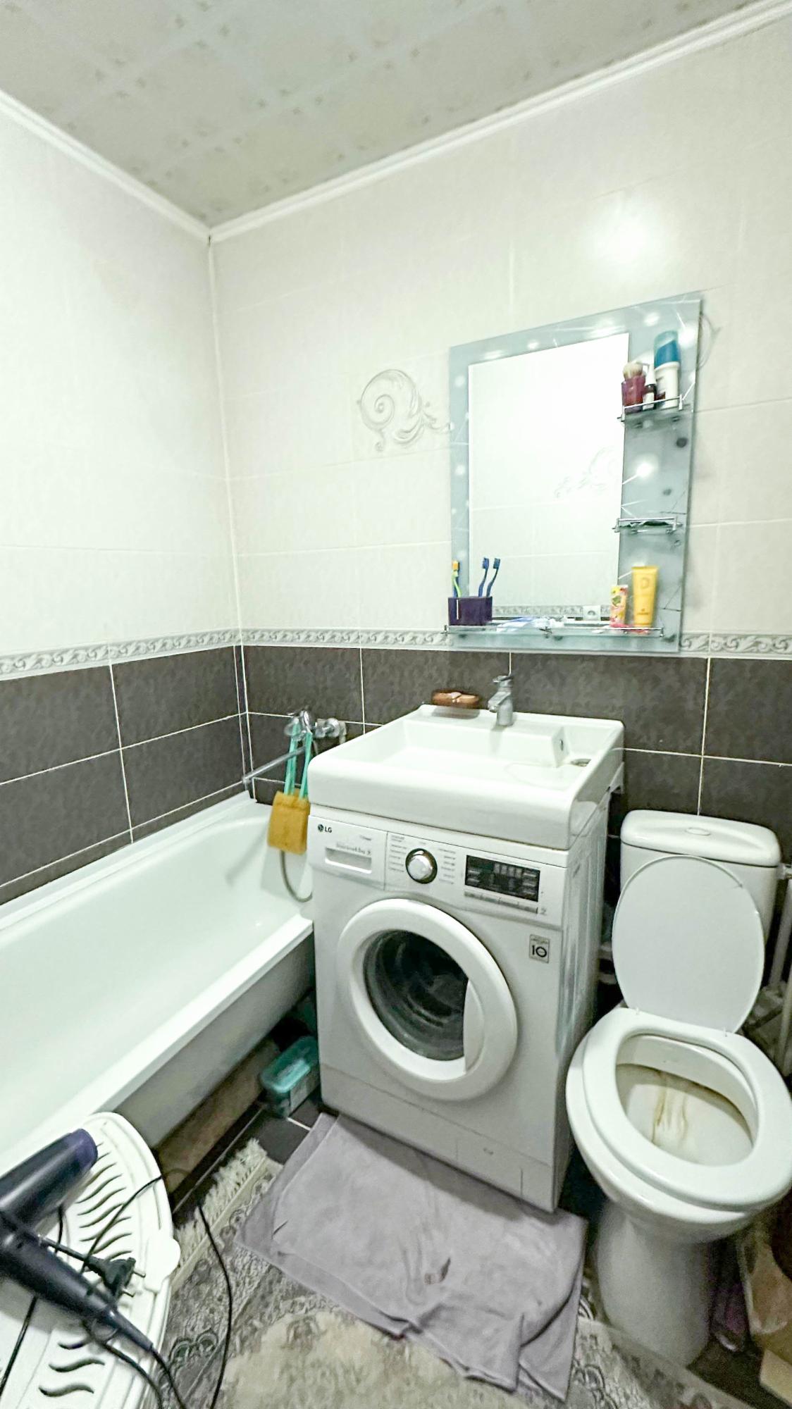 2-комнантная квартира, 42.0 м²,Назарбаева за 13 800 000