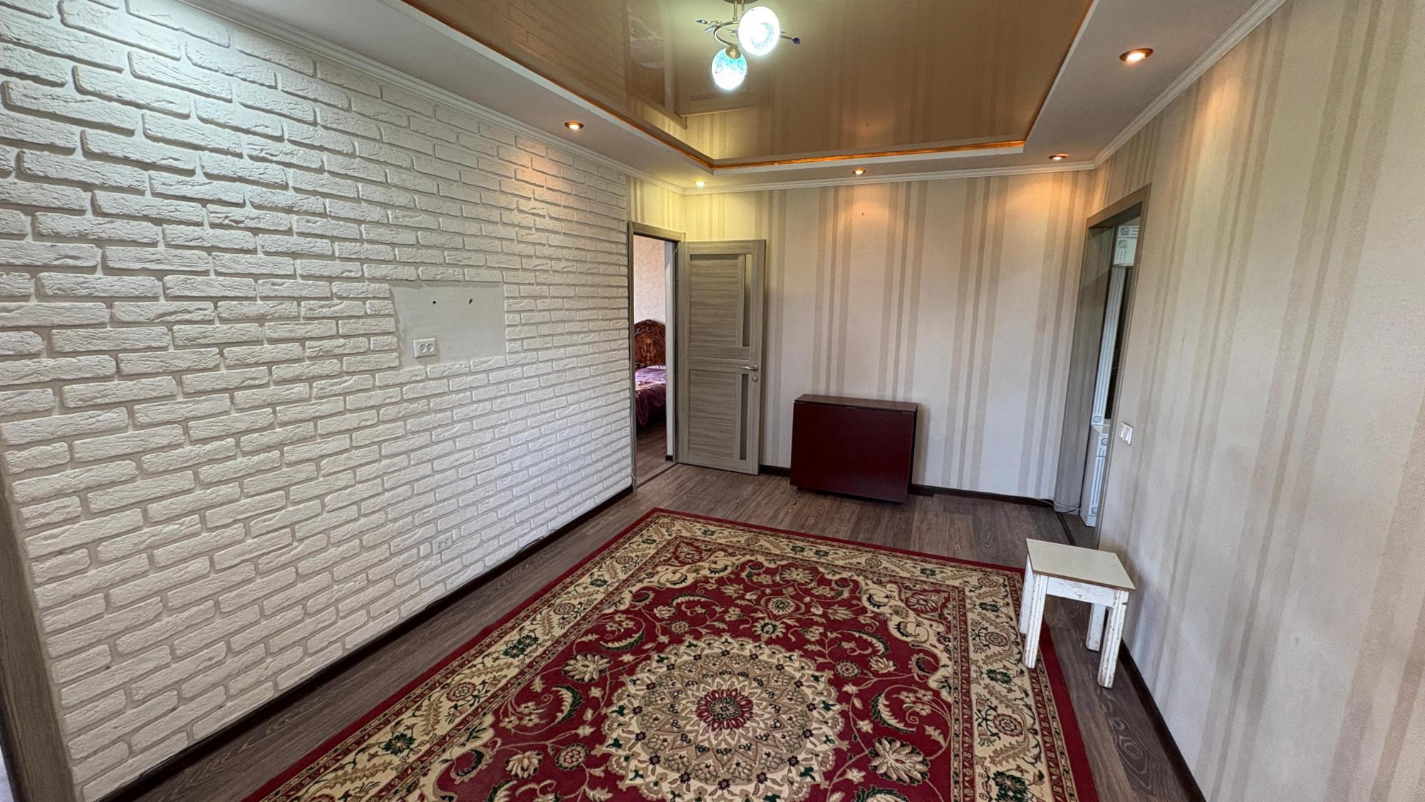 3-комнантная квартира, 62.0 м²,Казахстанская за 2 000 000