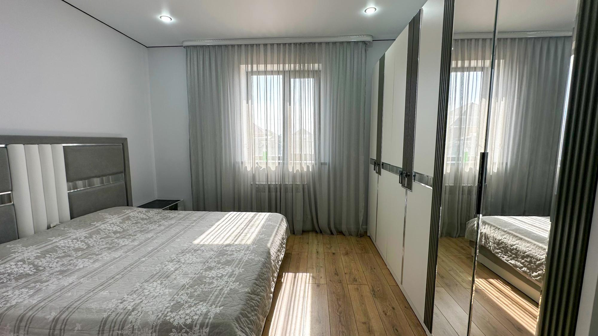 6-комнантный квартира, 189.0 м²,Ынтымак за 55 000 000