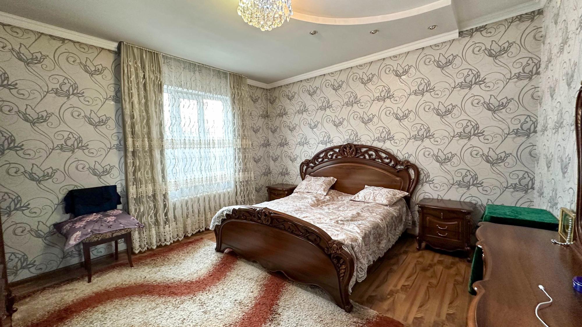 4-комнантный квартира, 180.0 м²,Гульдаурен за 67 000 000