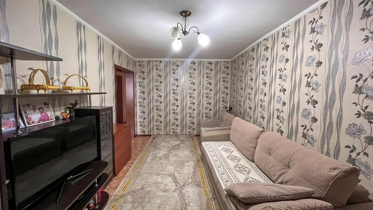 3-комнантная квартира, 61.0 м²,Военный городок за 20 300 000