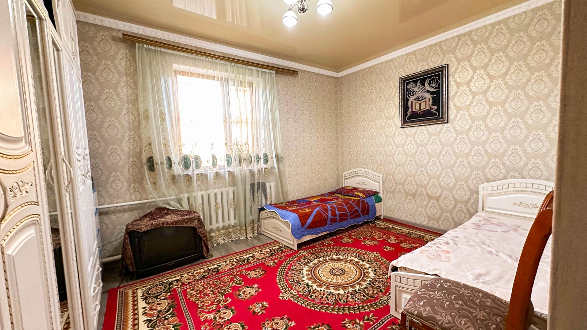 5-комнантный квартира, 196.0 м²,Жылысай за 60 000 000