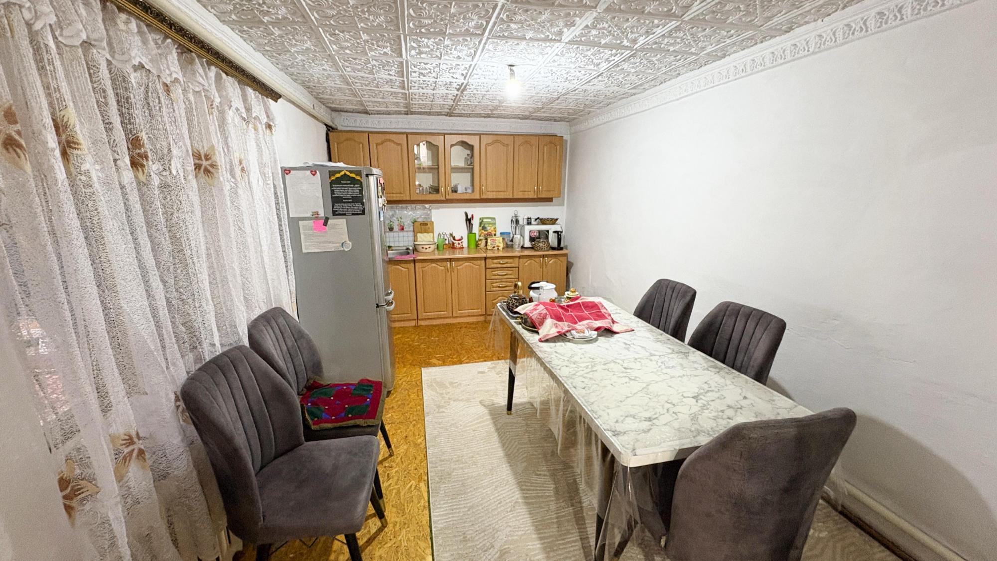 5-комнантный квартира, 132.0 м²,Акын Сара за 16 500 000